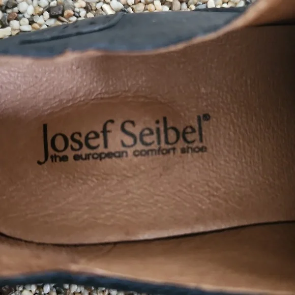 Josef Seibel Black Leather Shoes, Size 40 - Picture 3 of 8